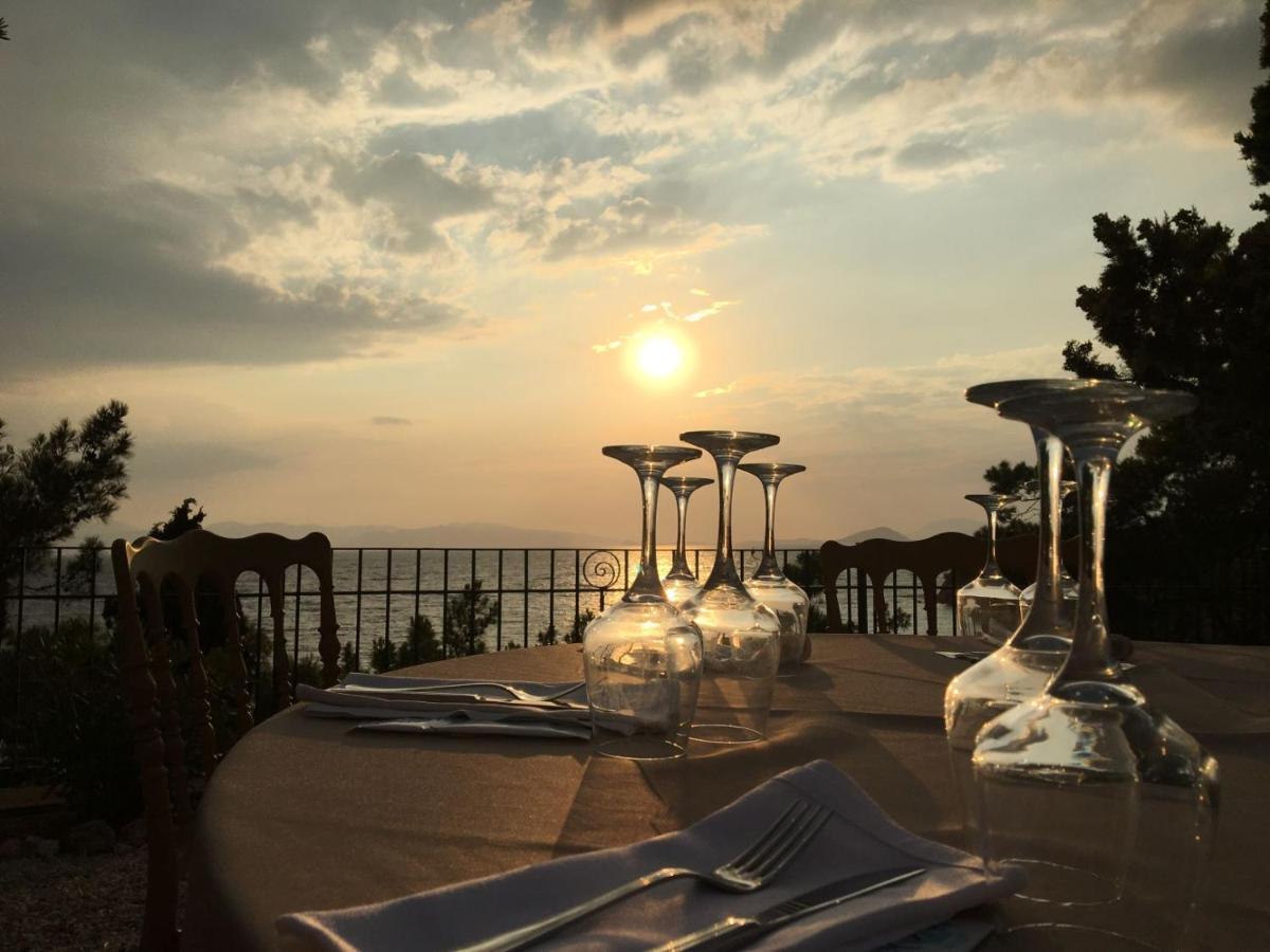 Pyrgos Ralli Estate Guesthouse Aegina ภายนอก รูปภาพ