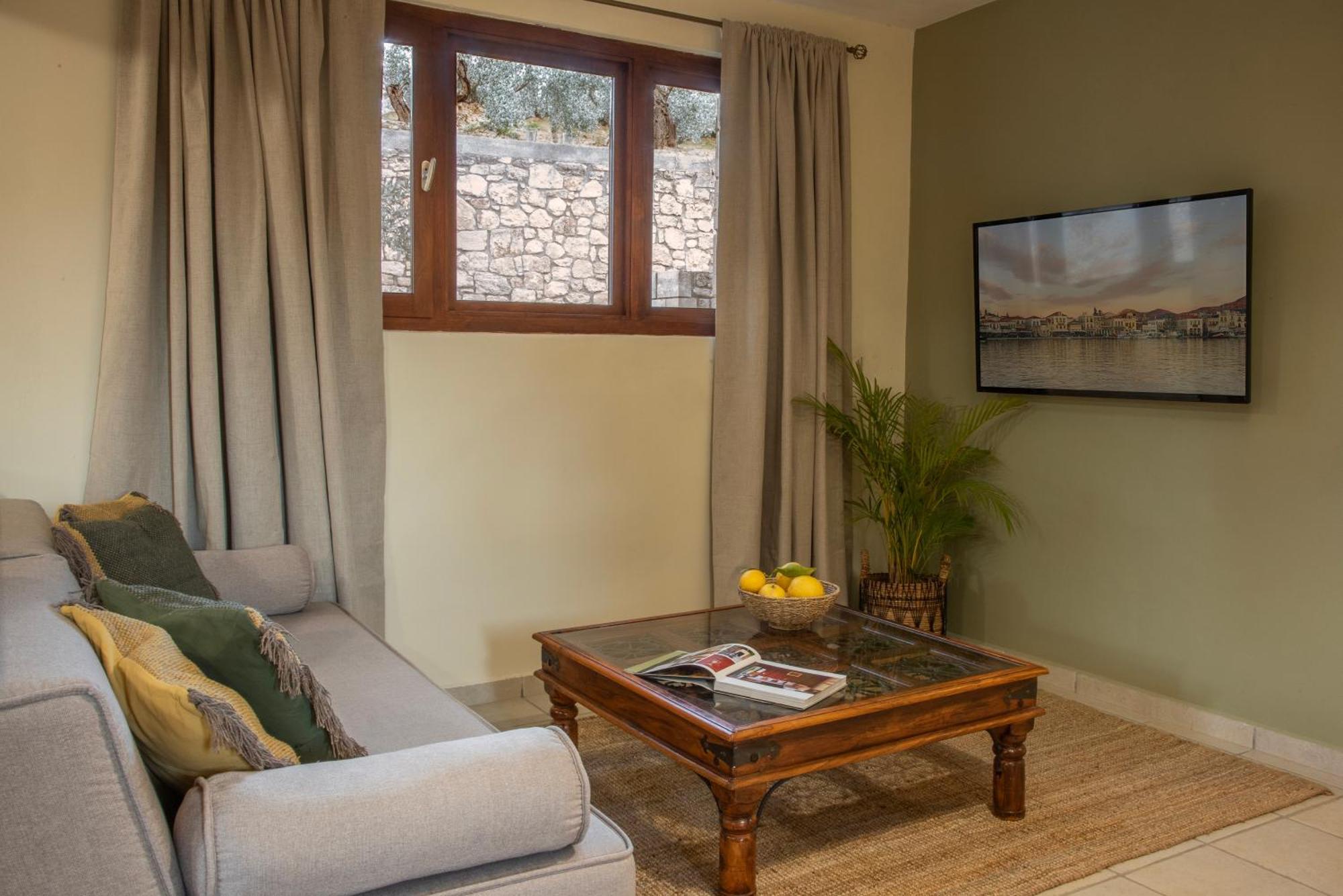 Pyrgos Ralli Estate Guesthouse Aegina ภายนอก รูปภาพ