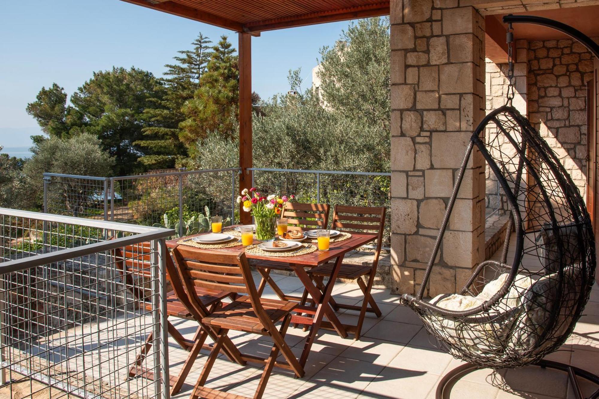 Pyrgos Ralli Estate Guesthouse Aegina ภายนอก รูปภาพ