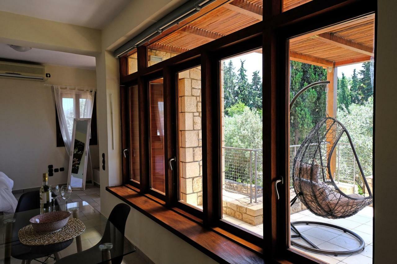 Pyrgos Ralli Estate Guesthouse Aegina ภายนอก รูปภาพ